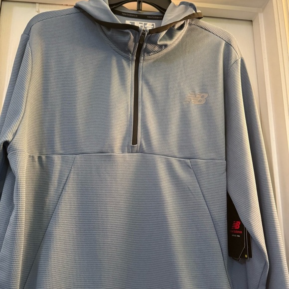 New Balance Men's Tenacity Hooded Quarter Zip - Picture 3 of 8